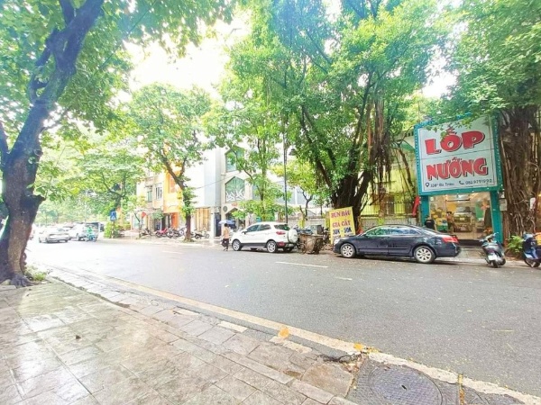 Bán nhà 4 tầng lô góc Phố Bà Triệu, Lê Đại Hành, Hai Bà Trưng, Hà Nội